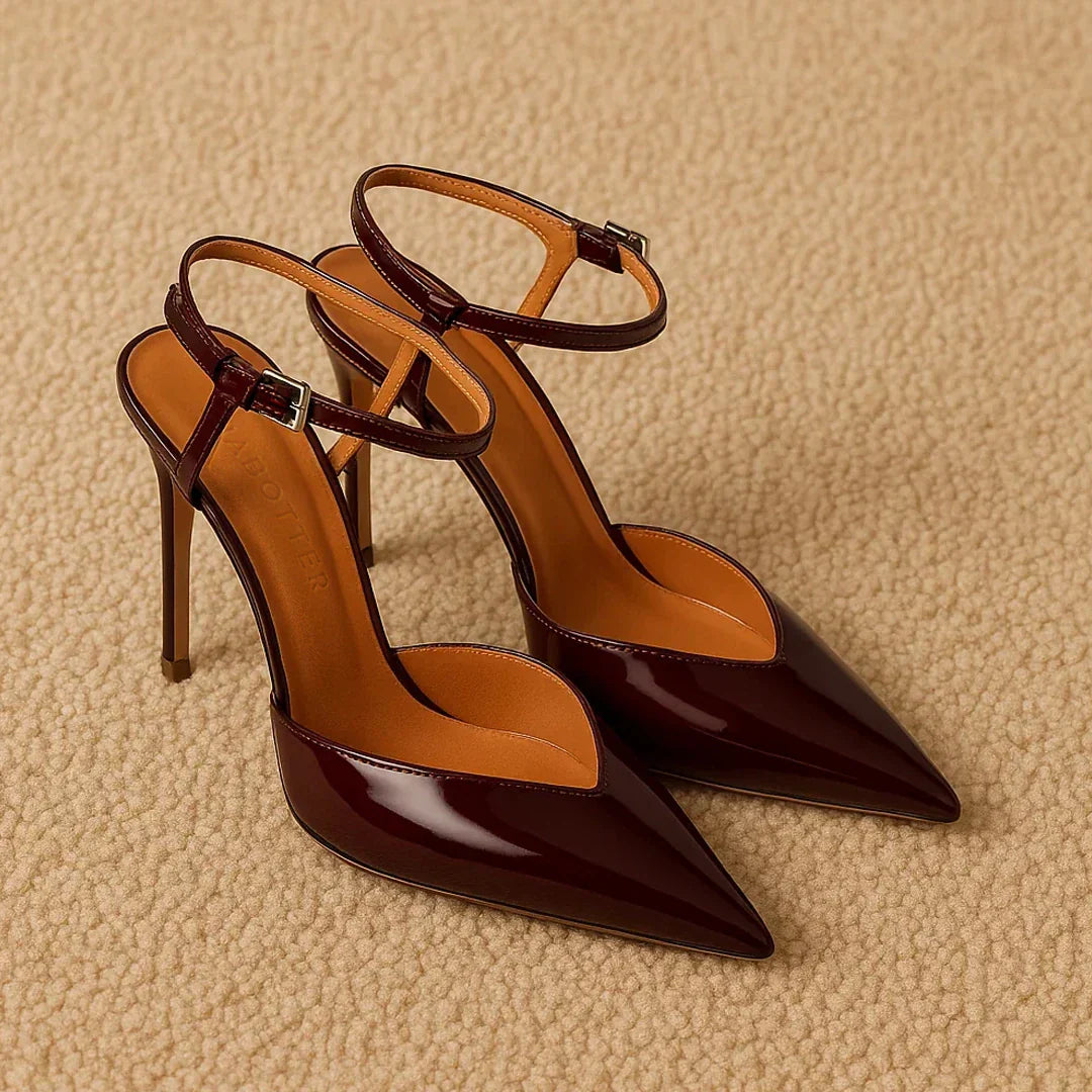 Topuklu Ayakkabı ile Zarif Yürüme Rehberi